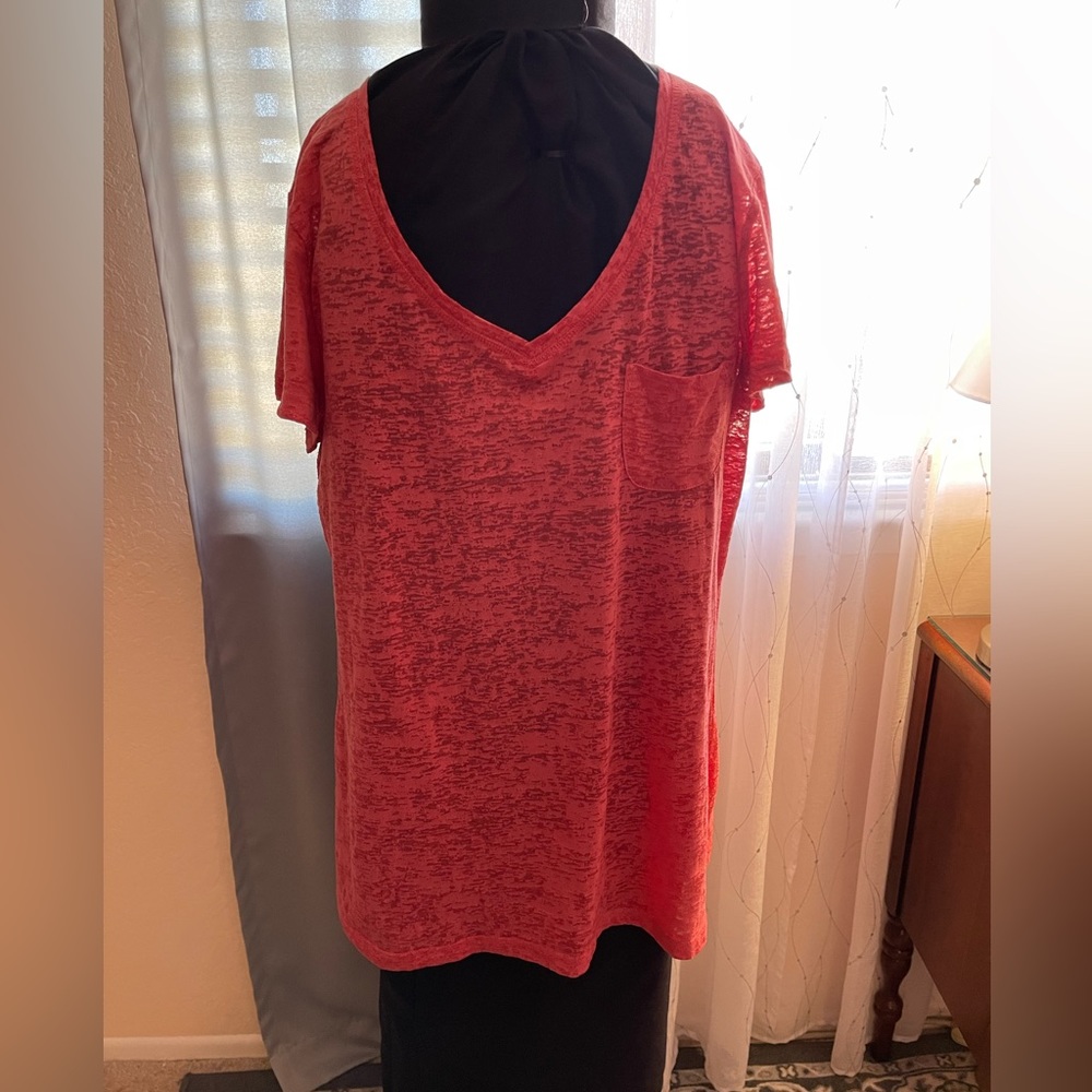M. U. U. D. V-neck burn out short sleeve t-shirt. Dark salmon. Size XL.